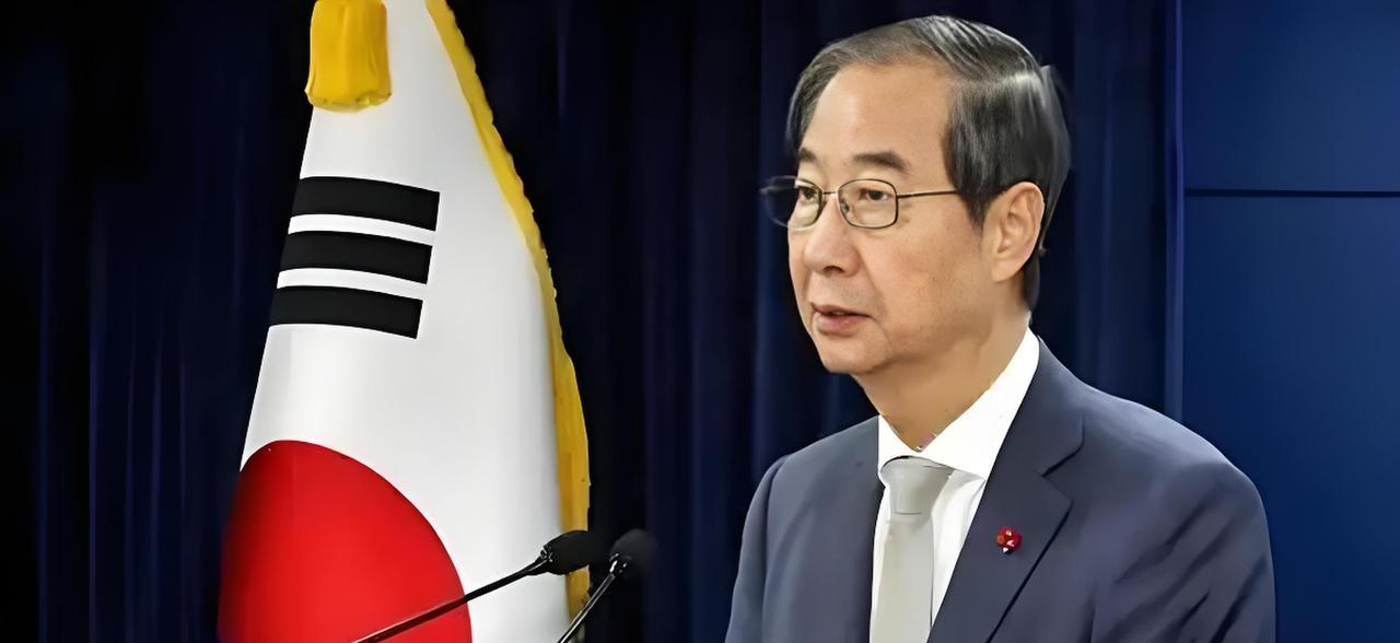 韩国总统热门人选民调显示，李在明的支持率如何？韩联社报道，EMBRAINPU