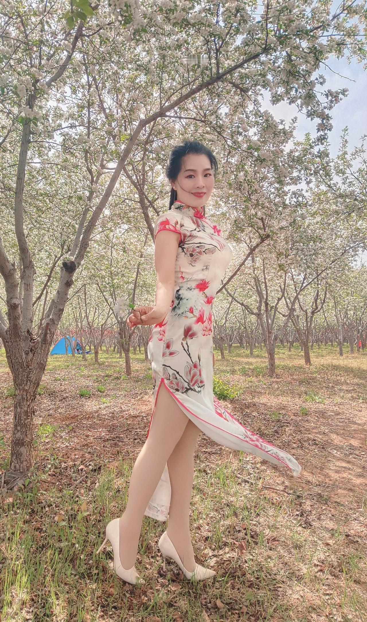 职场穿搭怎样更显女人味?