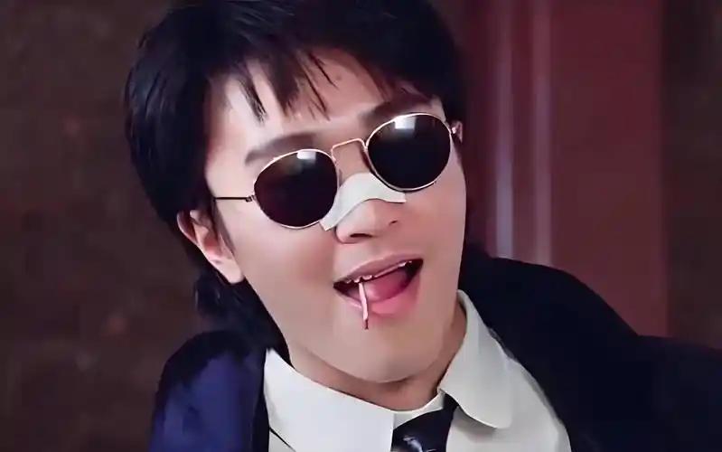 杀香港影片，没人敢请周星驰当配角，当年陈国坤受访说的这番话，现在回头看全是实情。