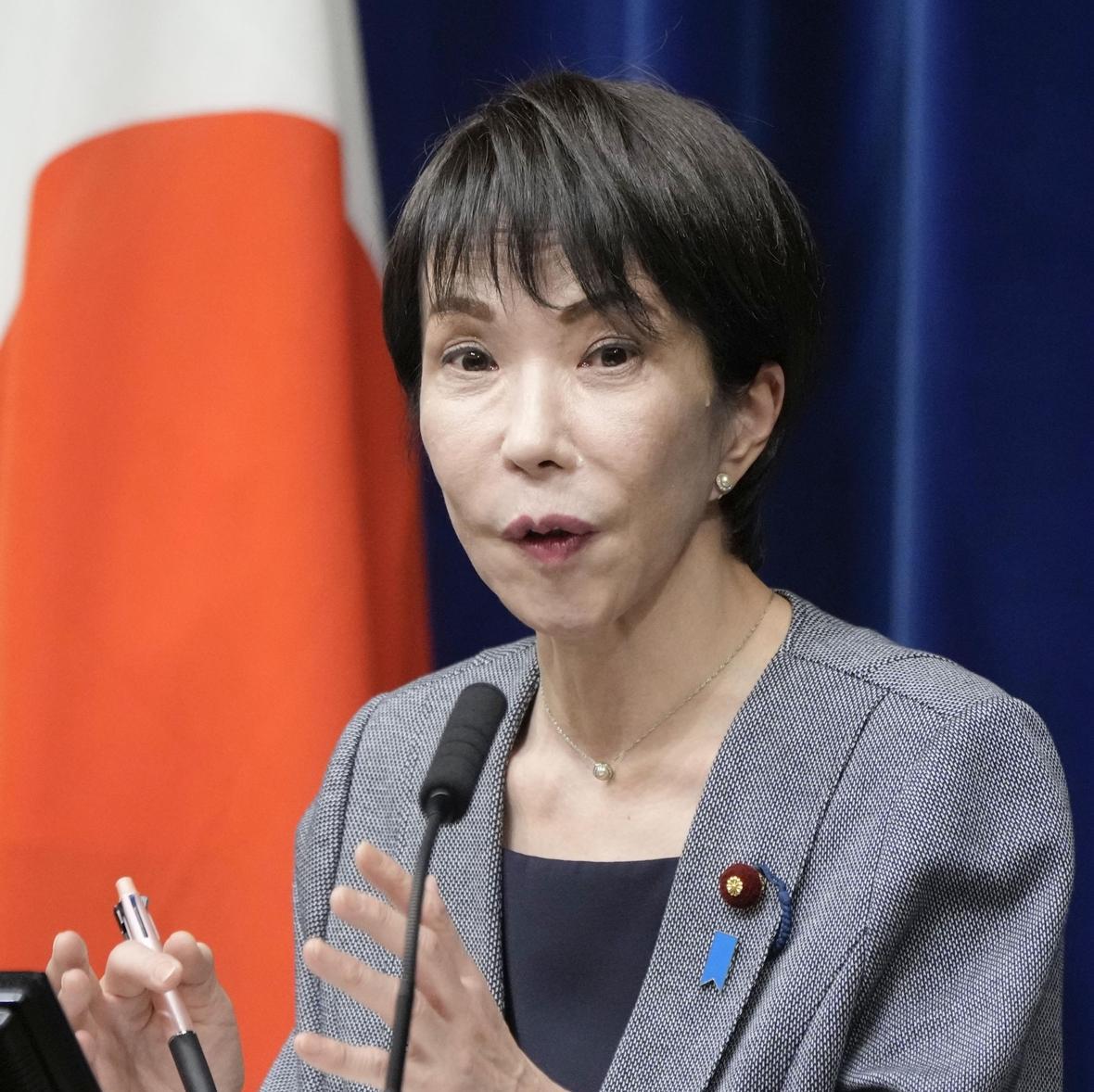 2200个航班被叫停只是“开胃菜”，中国接下来还有一个“大招”。几天前，中国