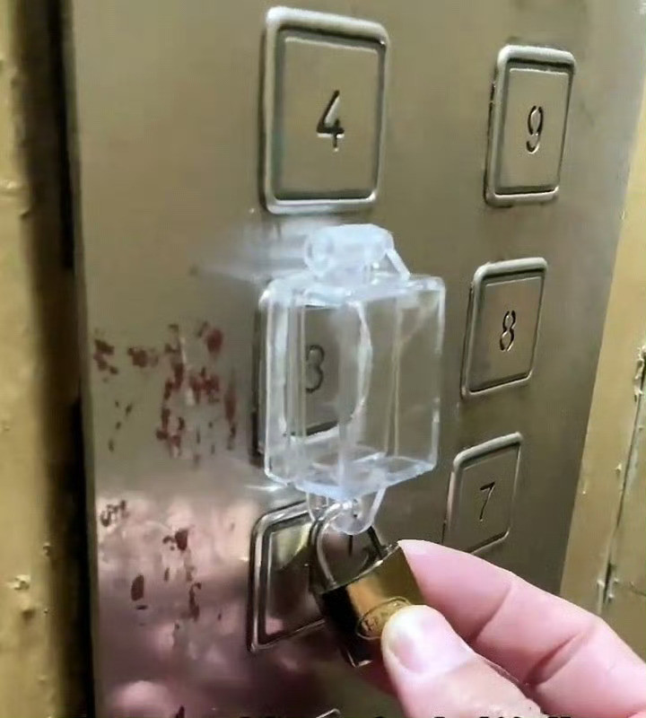 三楼没交电梯费，这下有的受了！那这楼是一梯一户吗？