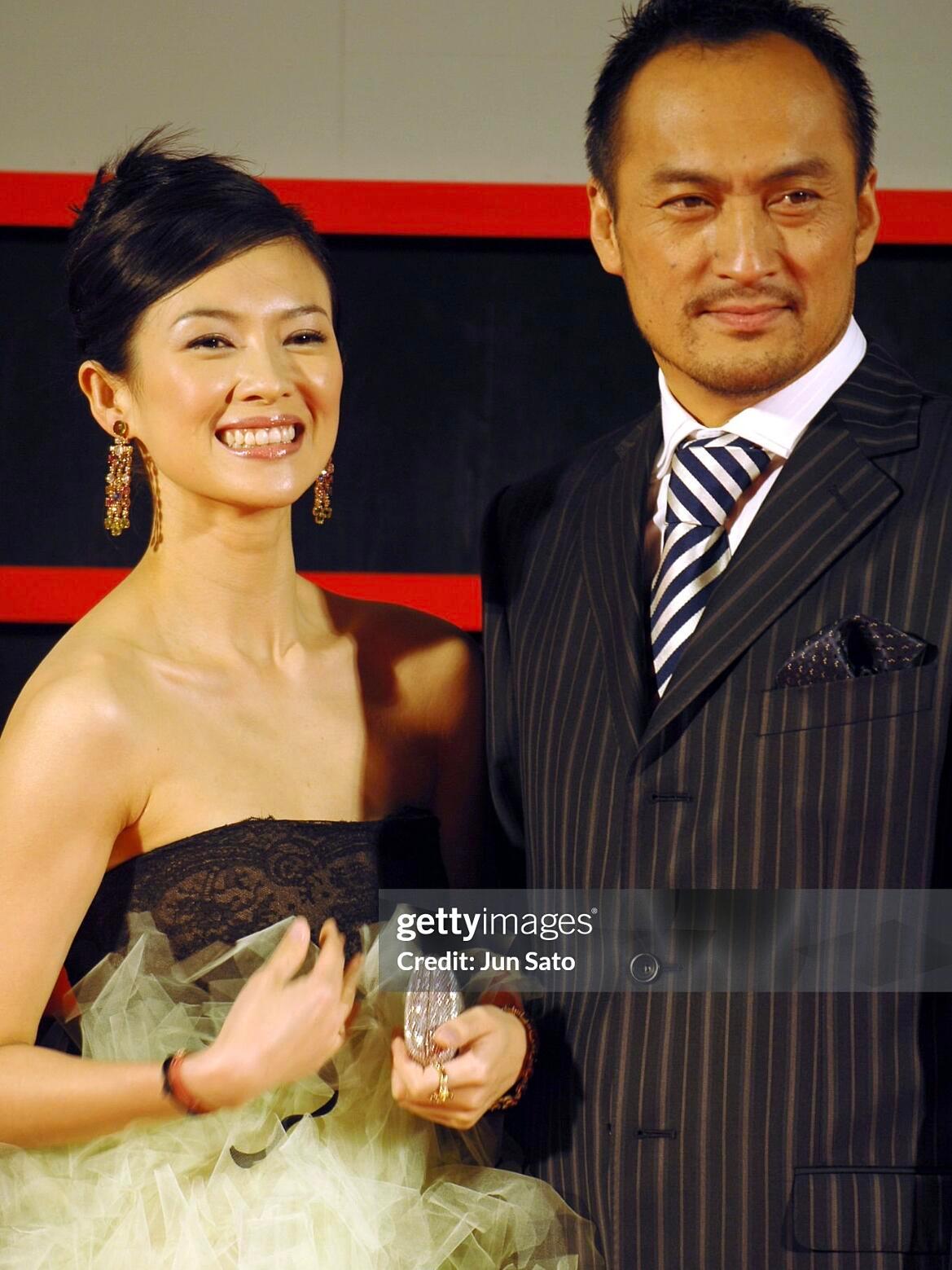 千禧年代亚女一