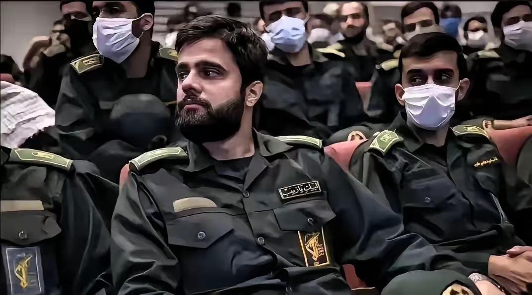 仗打到第五天，伊朗炸了，最让人破防的一幕来了！​大批两伊战争老兵主动申请重返战