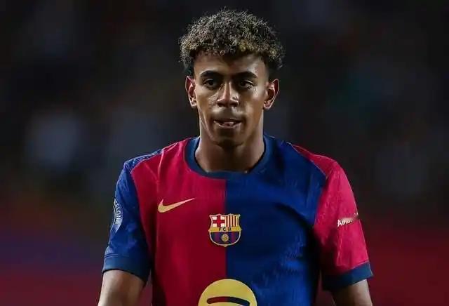 亚马尔尽力了，多次突破到禁区，却发现马德里竞技队在里面用铁桶阵伺候，亚马尔多次被