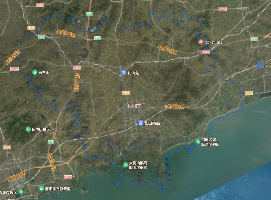 看到网上有河南网友发视频，说她老公通过网络拍卖平台花8万元买到了一套山东威海乳山