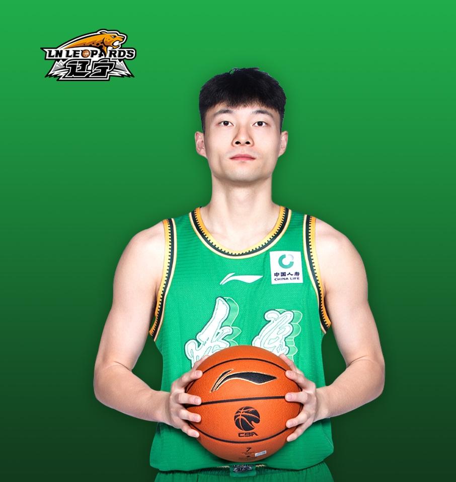 今晚辽宁“三后卫”表现情况！！！1. 赵继伟:出场时间34分钟，投篮16投