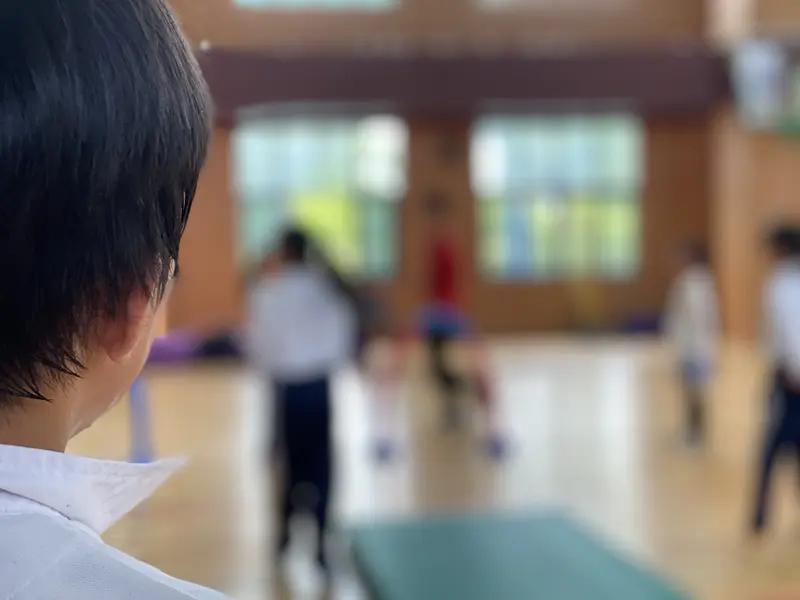 为什么体育老师更容易提拔为校长？那是因为体育老师本身就更活泼，性格外向，更喜欢