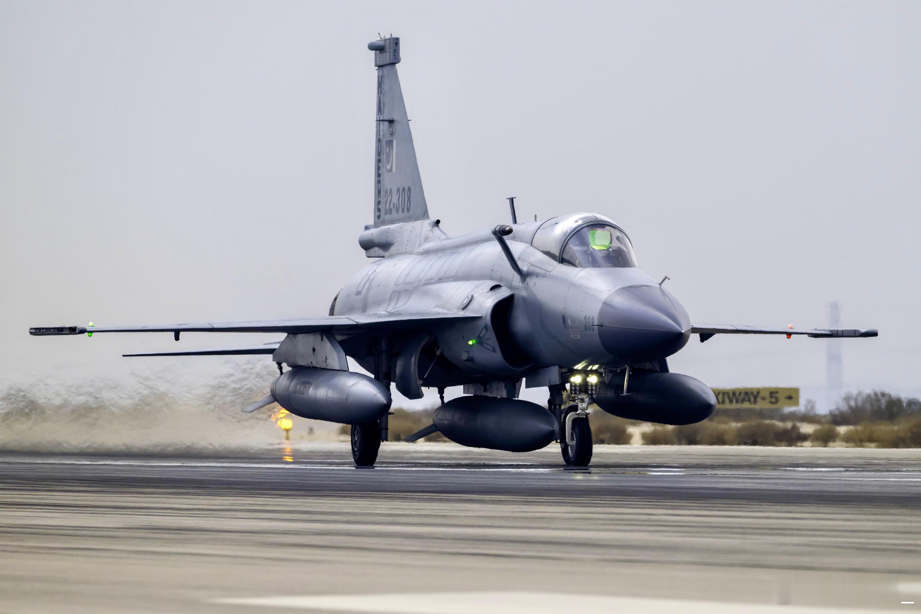 枭龙3新图巴基斯坦空军