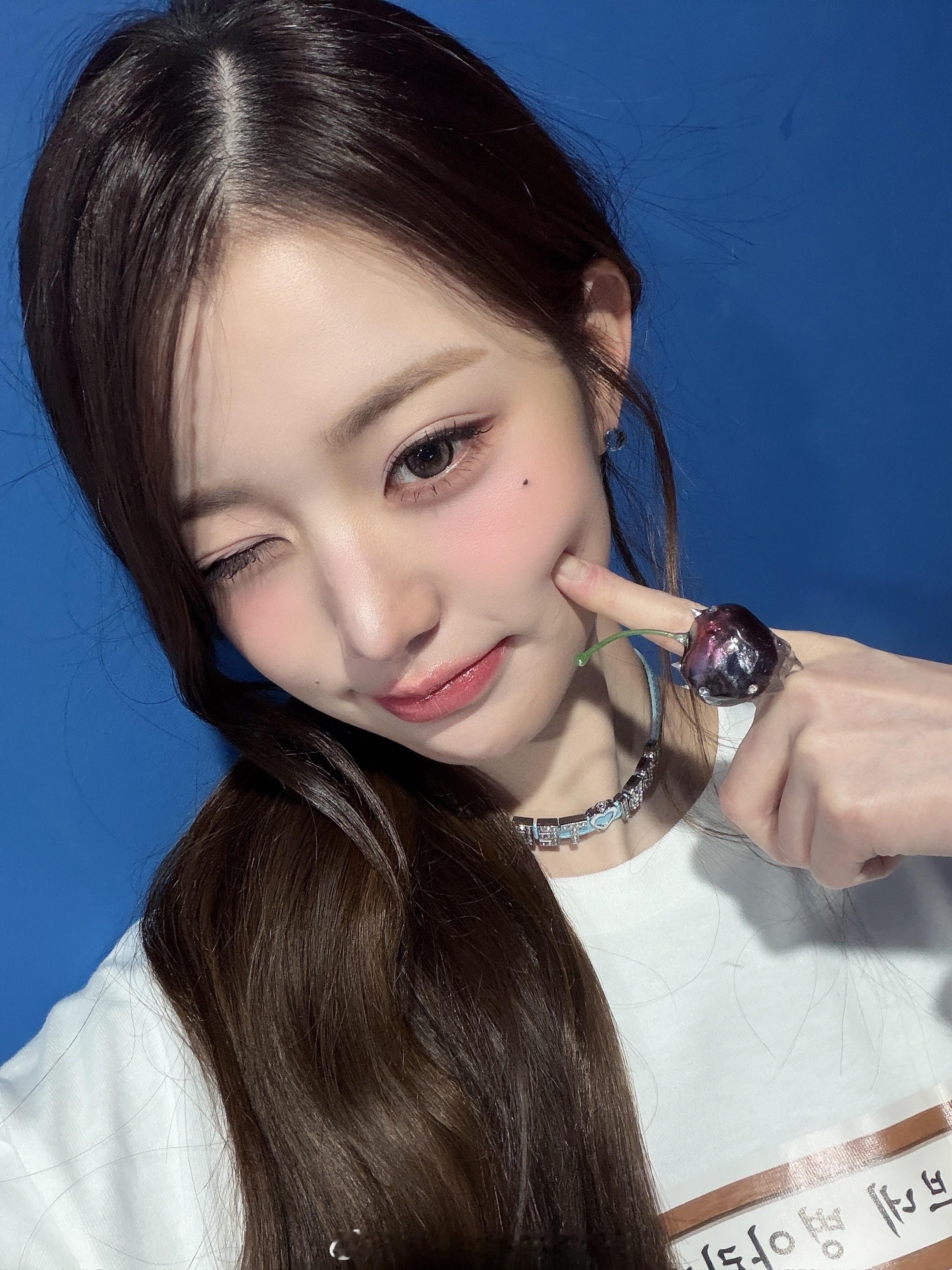 张元英🖤恋综女嘉宾撞脸张元英可不可以做自己🙀🙀我姐姐很美丽