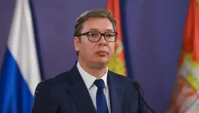 武契奇在总统任期最后一天，干了一件让外媒“炸锅”的事，他直接来到中国驻塞尔维