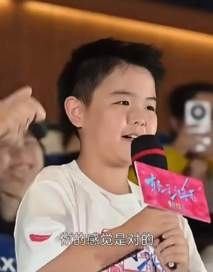 #朵朵长相神似陈思诚#网友辣评“DNA检测钱直接省了”！从圆润的脸型到微胖的身