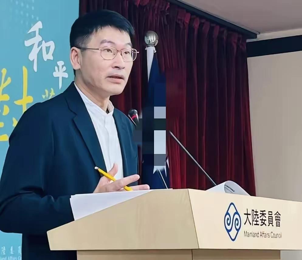 10项对台新政，陆委会称其“糖衣炮弹”？4月12日，大陆发布10项对台新政策，国