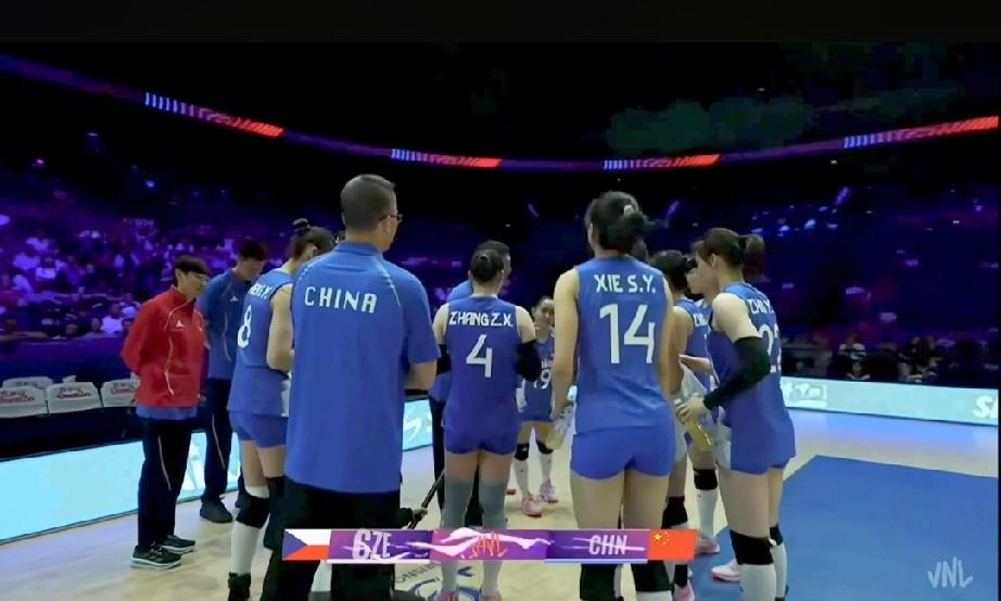 当李盈莹、吴梦洁、王媛媛、刁琳宇、龚翔宇、王梦洁这六大核心聚齐时，球队绝对具备世