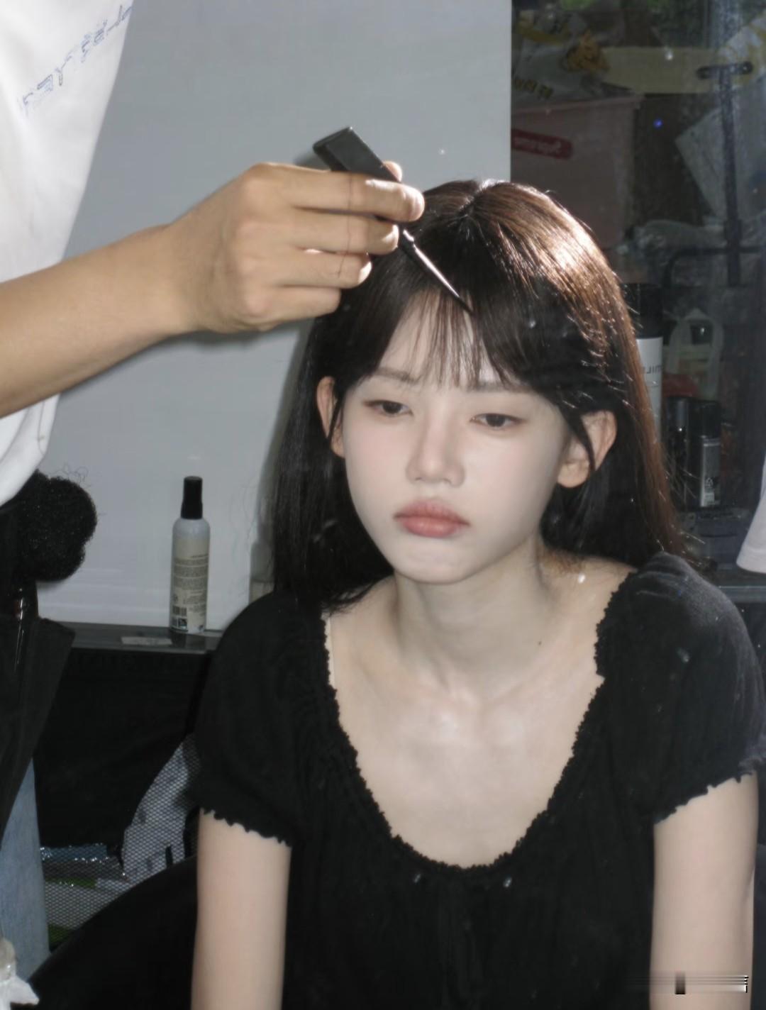 这居然是孙珍妮……女明星还真是会捏脸，混血感全没了。说起孙珍妮，不得不提下她起