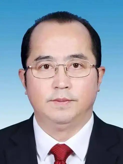 6年化学老师，转行做磷化企业，功名显赫，如今接受审查！中央纪委国家监委网站7