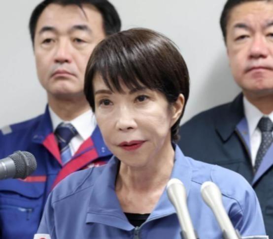 高市早苗傻眼了！真正让日本政坛发愣的，不是中方说了重话，而是中方把话变成了动作