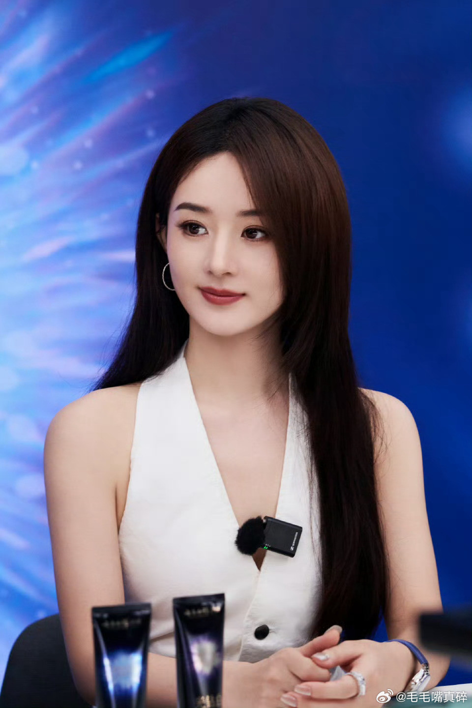 赵丽颖今天真的美的不要不要的​​​