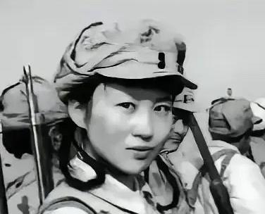 1938年，2名日军闯入王金英家中，看着漂亮的王金英就往她身上扑，不料王金英不躲