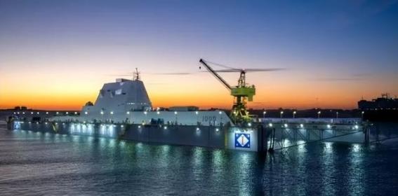 中国“人造太阳”一旦点亮，美国11艘航母舰队，将在24小时内，被激光武器“烧成废