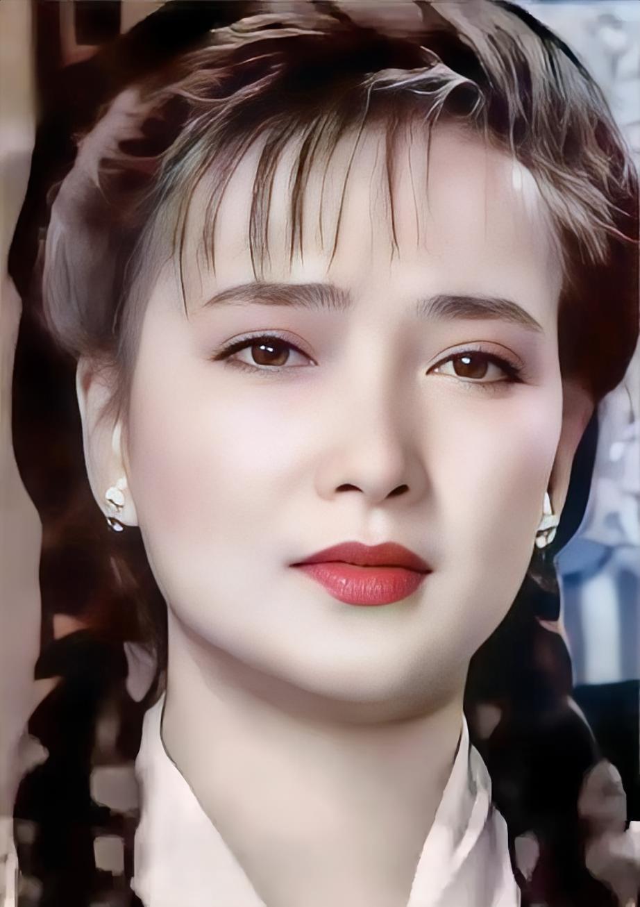 刚刚查了一下何晴的遗产不查不知道，一查真佩服！何晴的家底除了留给儿子许何，还