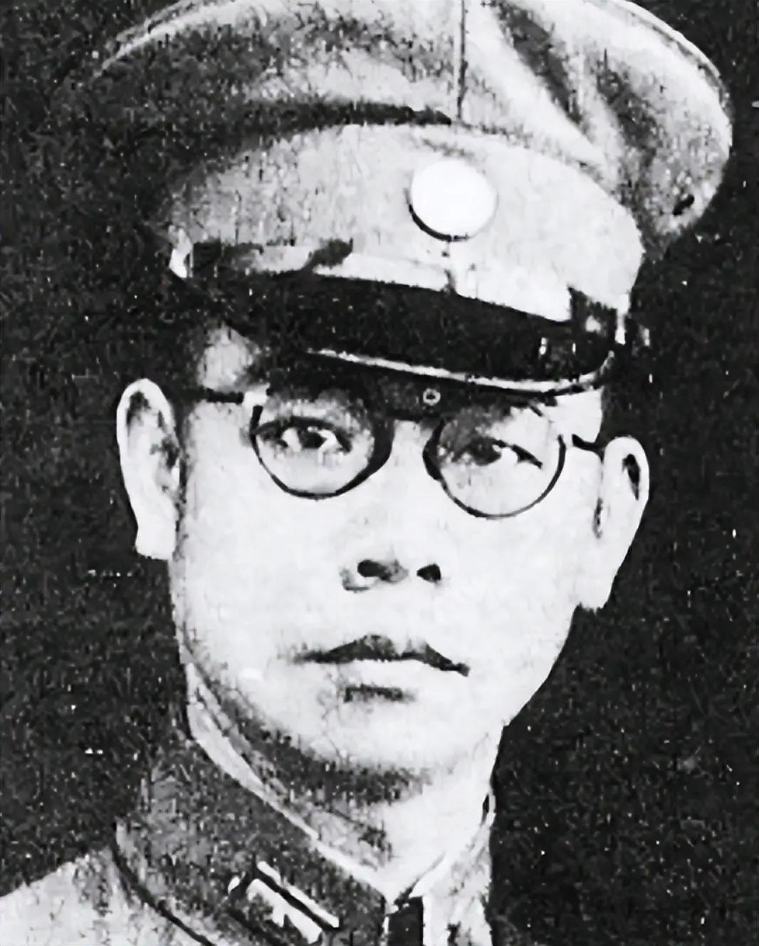 吴石将军也许不是最专业的地下工作者，但是绝对是最顶级的情报研究收集者。看过《