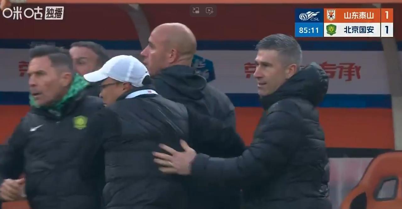 浪费机会可耻！！克雷桑面对门将的单刀没进，马德鲁加门前没人防守的头球没进！！