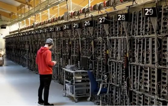 很多人不知道的是，比特币其实永远也挖不完。比特币总量是2100万枚，代码里都写死