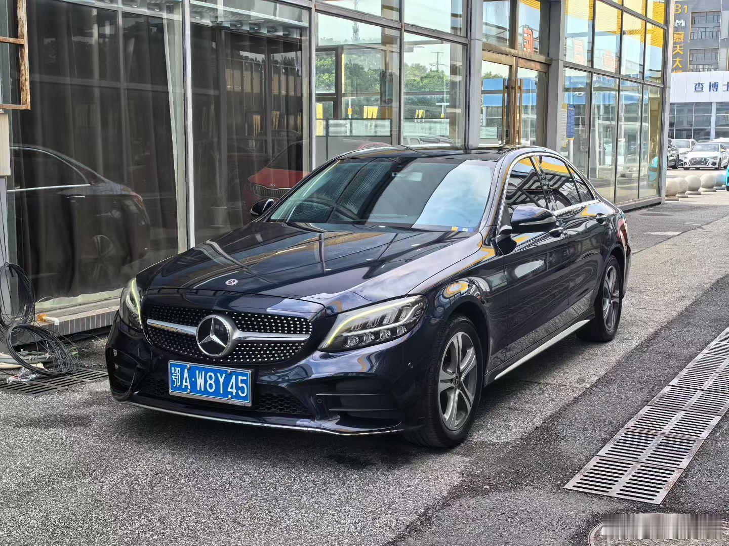 当入门BBA来到了10万以内它所有的缺点都成了优点奔驰C260L服役长
