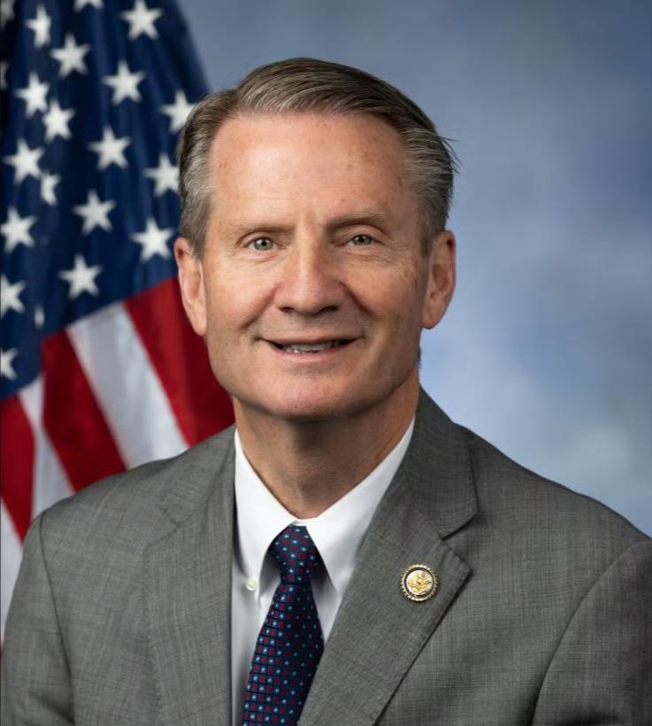 特朗普盛赞田纳西州共和党众议员蒂姆·伯切特共和党（当然！）众议员蒂姆·伯切特