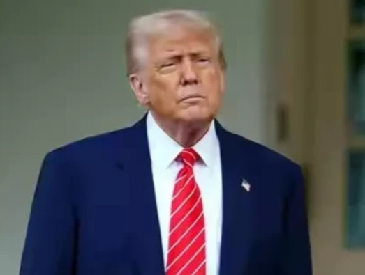 特朗普今天给泽连斯基开出停战条件，一是放弃克里米亚，二是放弃加入北约。特朗普