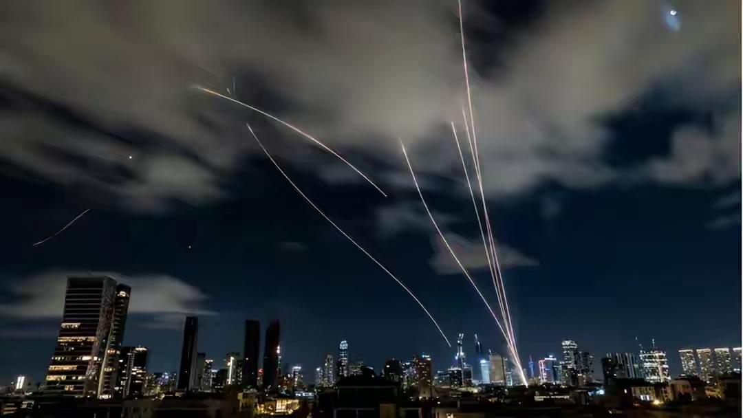 难怪美国急着停战！特朗普后知后觉，中国又添重磅筹码，格局彻底变了中东战火未