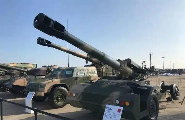 虽然中国炮兵已经拥有了全世界最先进的自行火炮，远程火箭炮，但66式仍然还是中国炮
