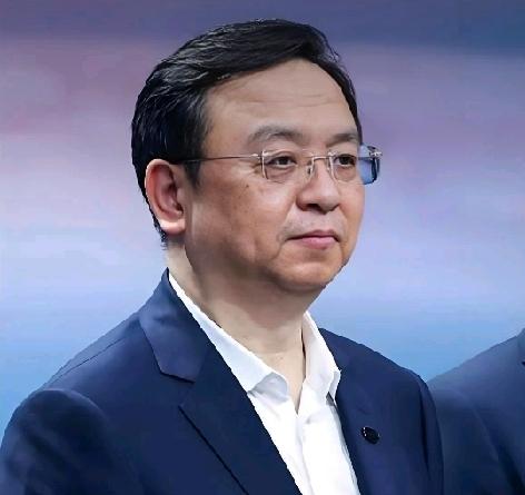 深圳十大富豪！十、王来春，汕头市，立讯精密，530亿元。九、王来胜，中国香