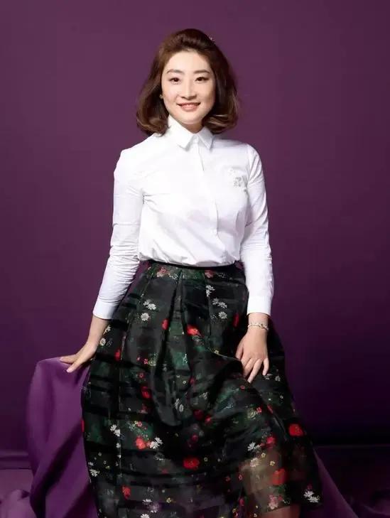 宗馥莉官司败了后，“富不过三代”这句话，将成为铁律。宗庆后生前肯定是看到《民法典