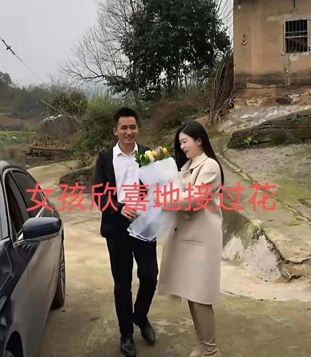 郑州32岁小伙相亲，4次都撞上同个姑娘！当场求婚：早被她“拿捏”了郑州二七