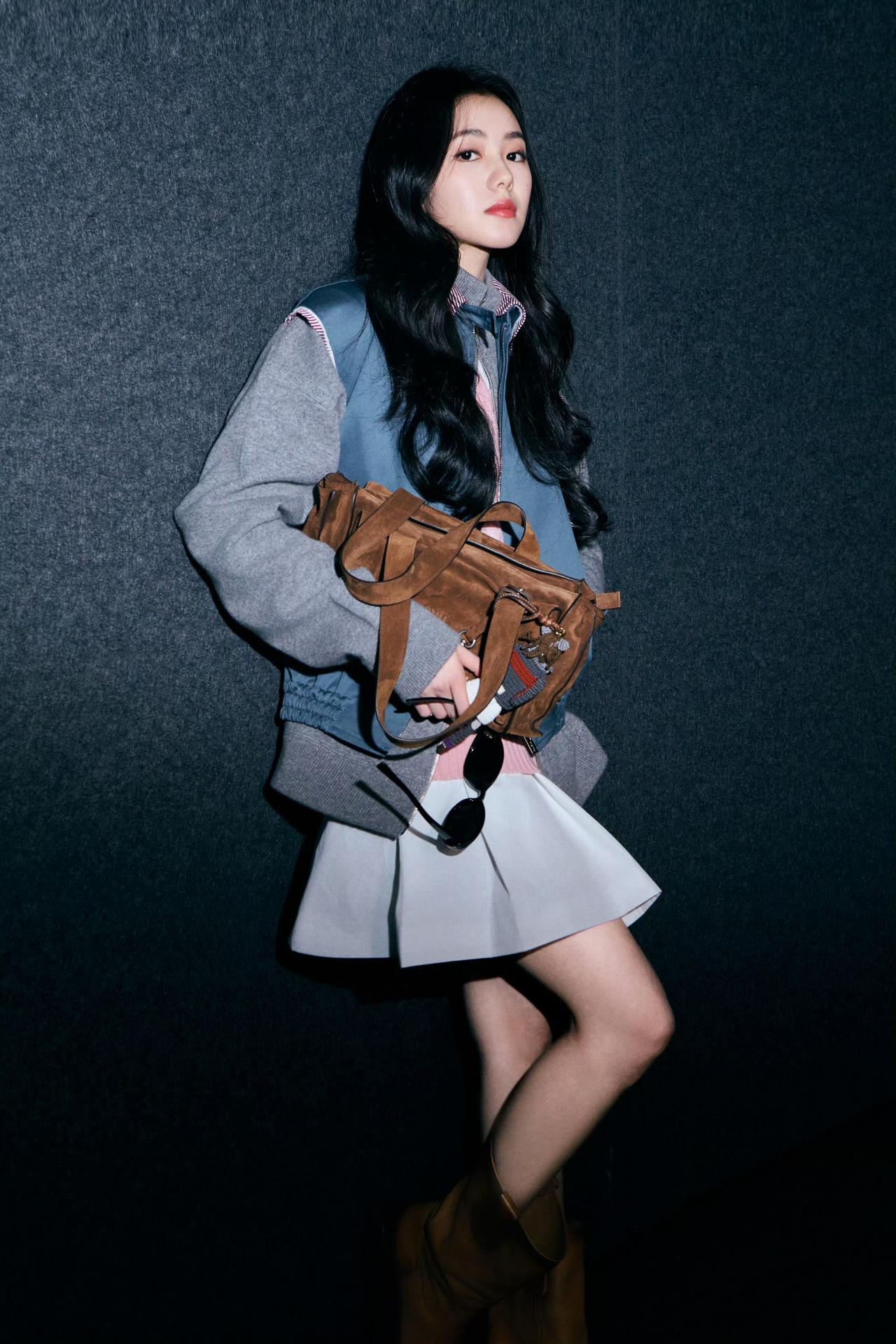 存子闪耀巴黎[滑稽笑]刘浩存