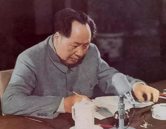 敢信吗？新中国离亡国灭种最近的一次，不是朝鲜战争、台海危机，而是1969年苏联的