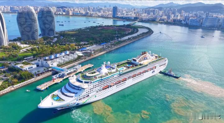 邮轮边境游火爆​​：海南政策推动下，