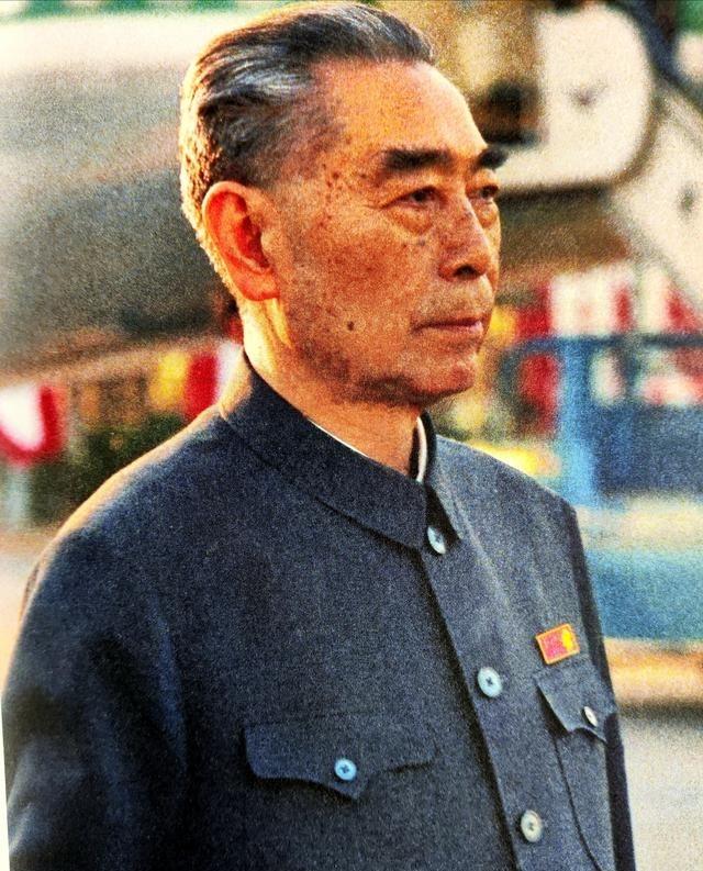 周恩来总理去世之后，发生了两件特别棘手的事，让工作人员特别为难和痛苦197