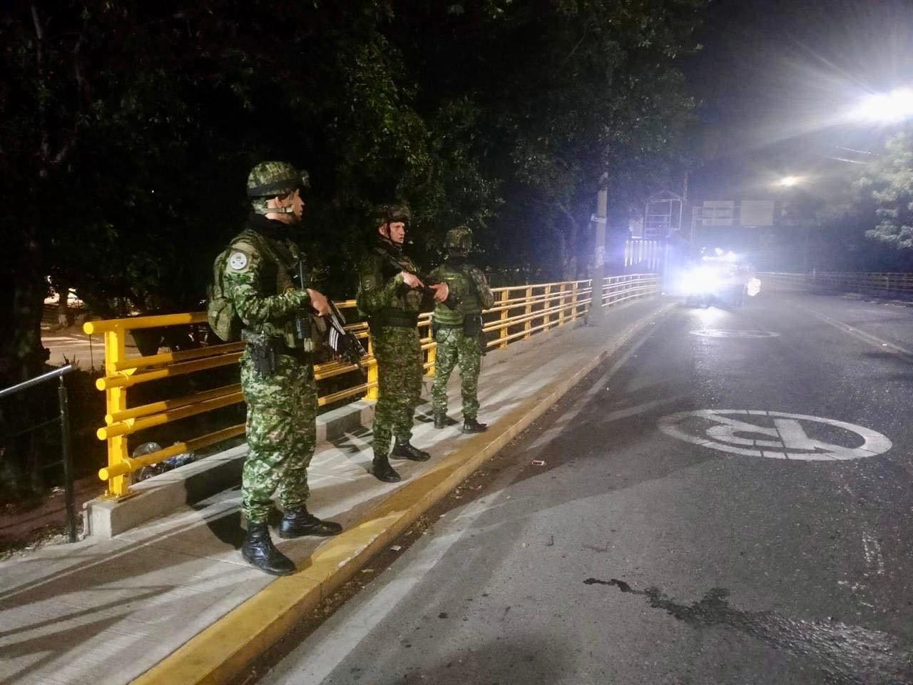 哥伦比亚在北桑坦德省委内瑞拉边境的军事增援行动，部署了部队和M1117“卫士”装