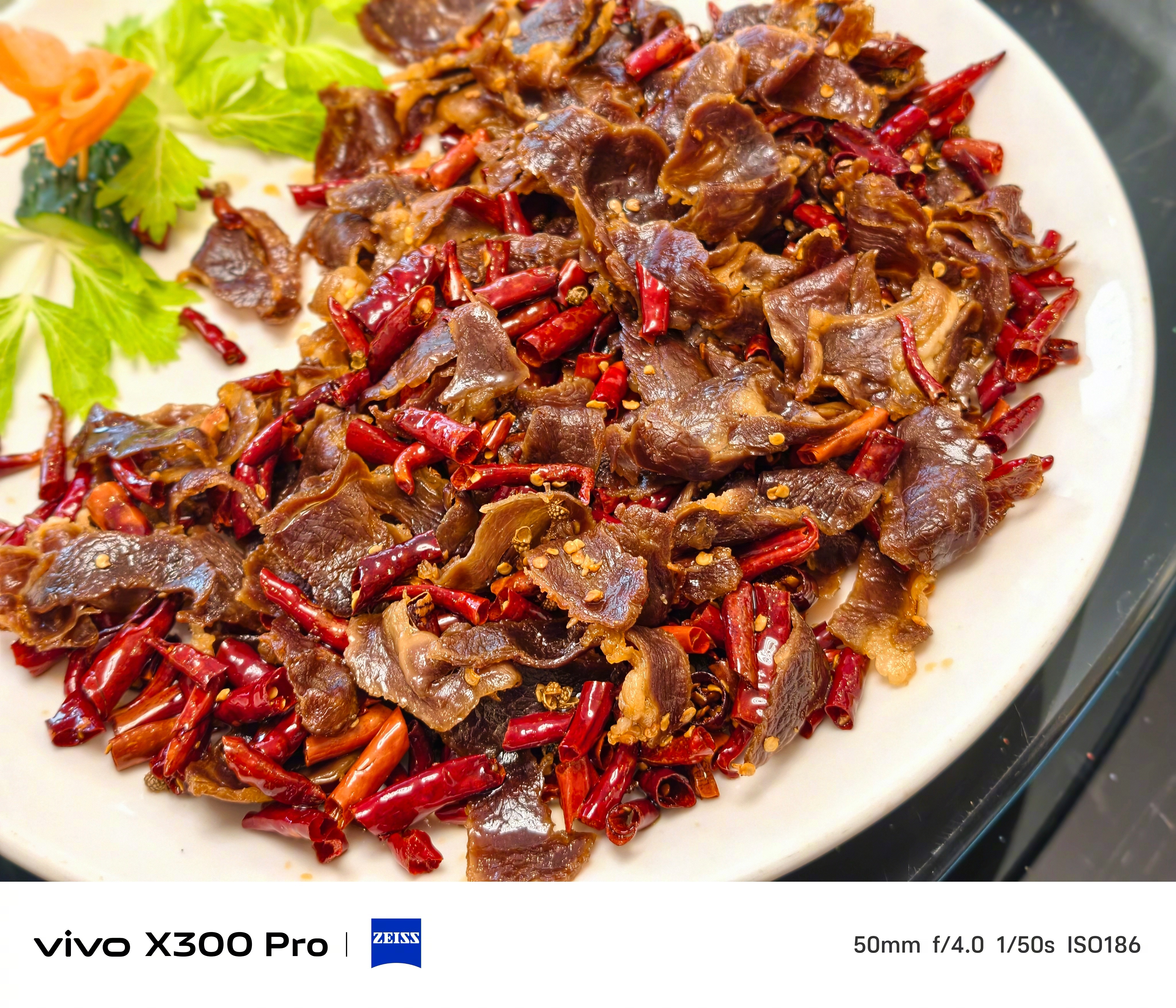 非物质文化遗产——羊八碗，是云南省曲靖市会泽县的传统名特饮食。羊八碗选材自乌蒙山