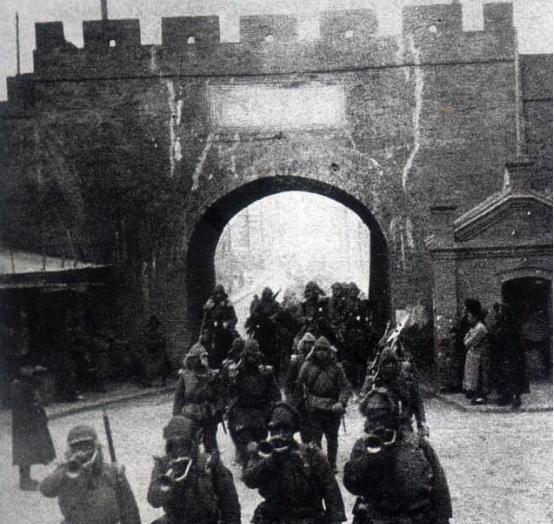 1935年1月29日，红十军团主力在怀玉山覆没，方志敏、刘畴西、王如痴等领导人相