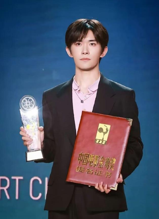 TFBOYS单飞三人谁最强！现在已经开始讨论初代养成系谁最强了，目前的战绩很容