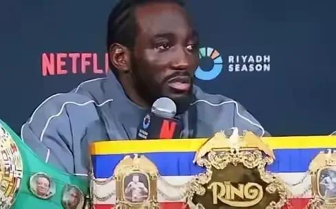 克劳福德：有一些人不愿意和我比赛，比如帕奎奥，10年前我就想打他！五个级别的拳