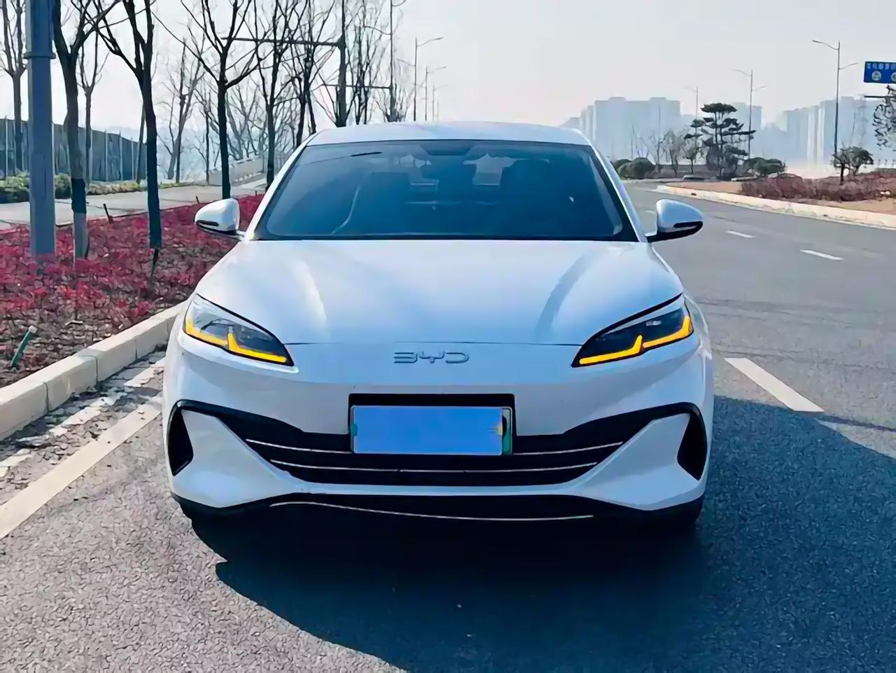 到底该花多少钱买二手海豹06DM-i？✍️最近海豹06DM-i这波新车消息确实