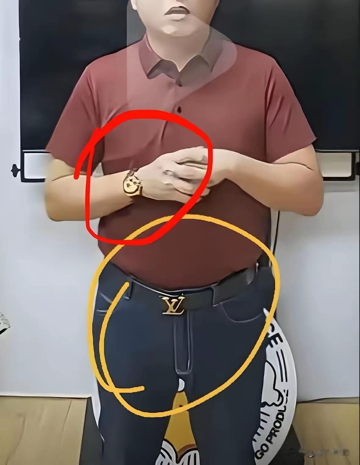 难怪杨会长那么着急！他看似是为农户发声，让网友给一次机会。实则是为了自己求情，
