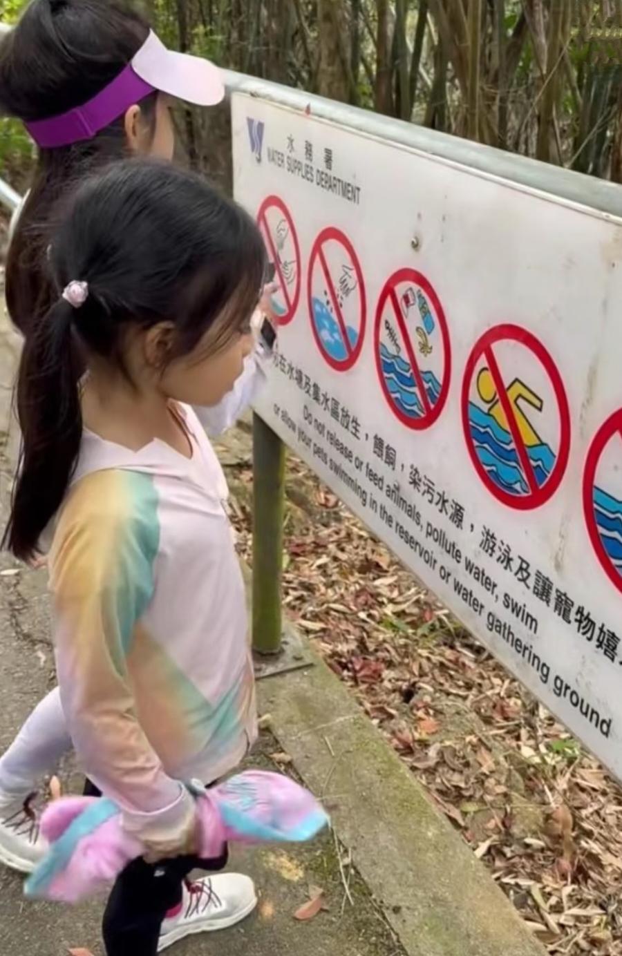 没想到霍中妍这么厉害!真是有其母必有其女呀!据香港媒体报道，在上周少儿组的国