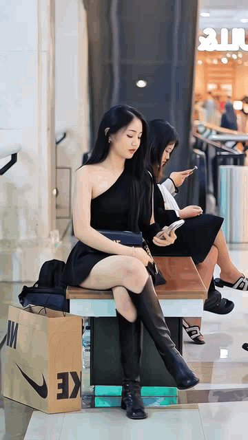 颜值非常高的美女被恶搞！这气质真是淑女一个