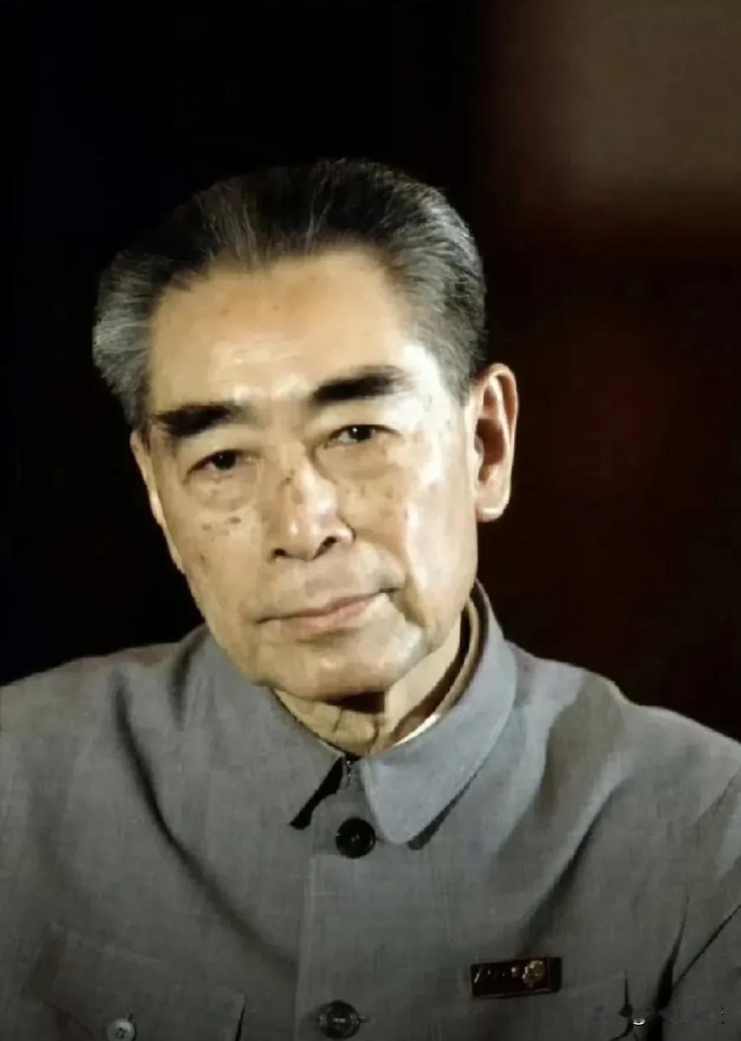 鞠躬尽瘁谋复兴，呕心沥血济苍生！红色管家周总理！人格魅力后世崇，大爱无疆好公仆！