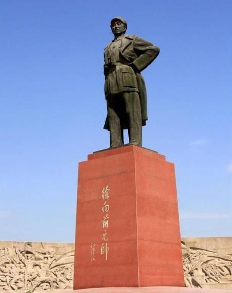 徐向前回到延安后，中央三次商议让他重返前线指挥，究竟为何最后都没有实现呢？19